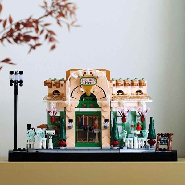 LEGO İCONS FRENCH CAFE 1101 PRÇ.