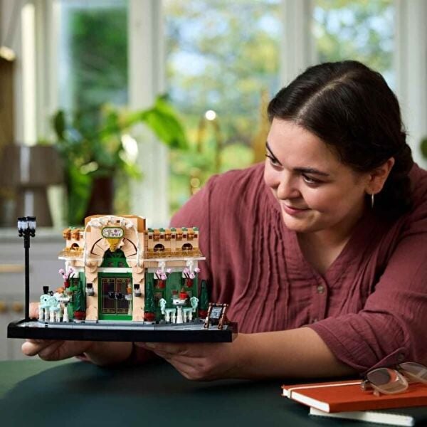 LEGO İCONS FRENCH CAFE 1101 PRÇ.