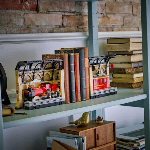 LEGO HARRY POTTER KİTAPLIK DEKORU HOGWART EKSPRESİ