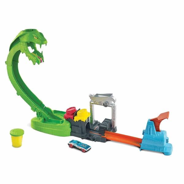 HW ZEHİRLİ YILANLA ÇARPIŞMA