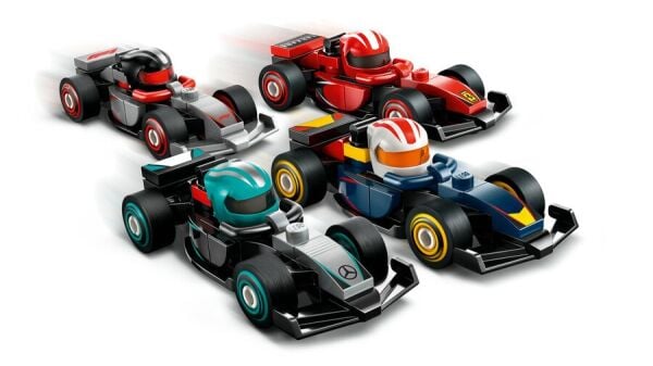 LEGO FORMULA SÜRPRİZ PAKET KOLEKSİYONLUK YARIŞ ARABALARI