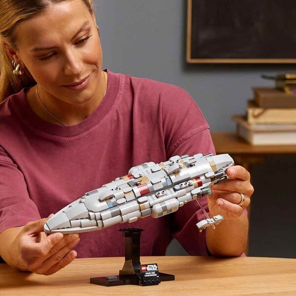 LEGO STAR WARS HOME ONE YILDIZ GEMİSİ