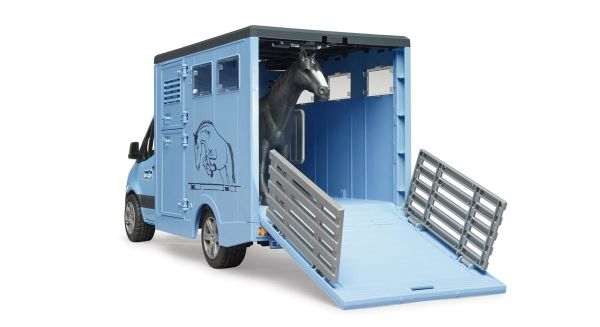 BRUDER MERCEDES BENZ SPRİNTER AT