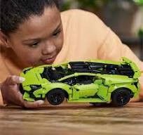 LEGO TECHNİC LAMBORGHINI HURACAN