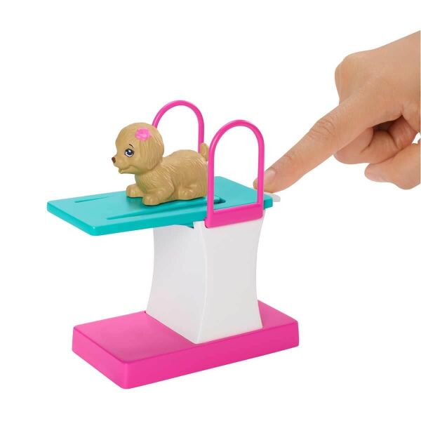 YÜZÜCÜ BARBİE OYUN SETİ