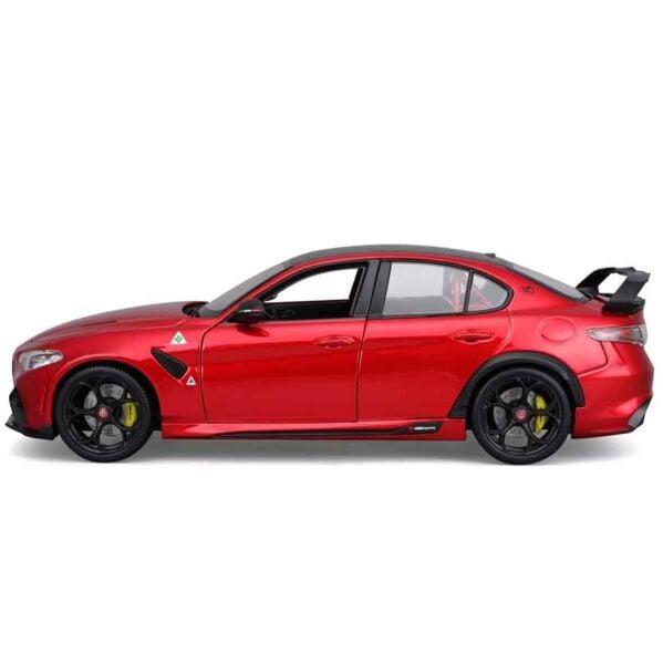 ALFA ROMEO GIULA GTA 1:18