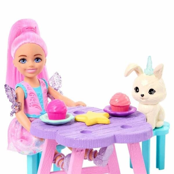 BARBIE A TOUCH OF MAGIC CHELSEA PEGASUS OYUN SETİ