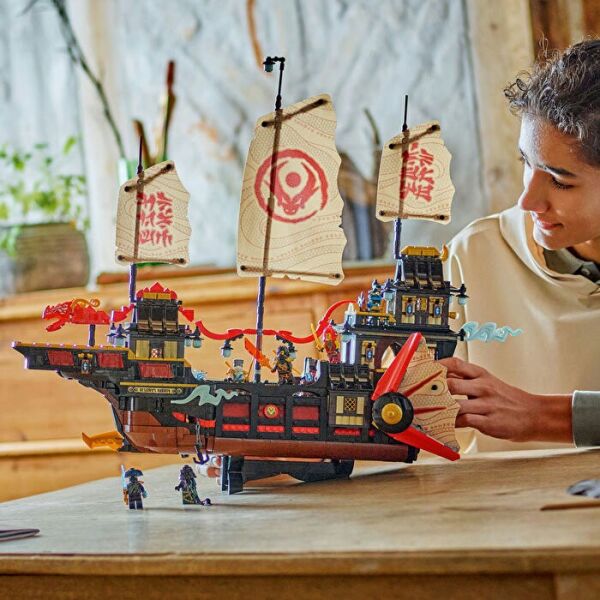 LEGO NİNJAGO THE TEMPLE BOUNTY 2387 PRÇ.
