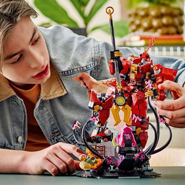 LEGO NİNJAGO ATEŞ ŞÖVALYESİ ROBOTU 996 PRÇ.