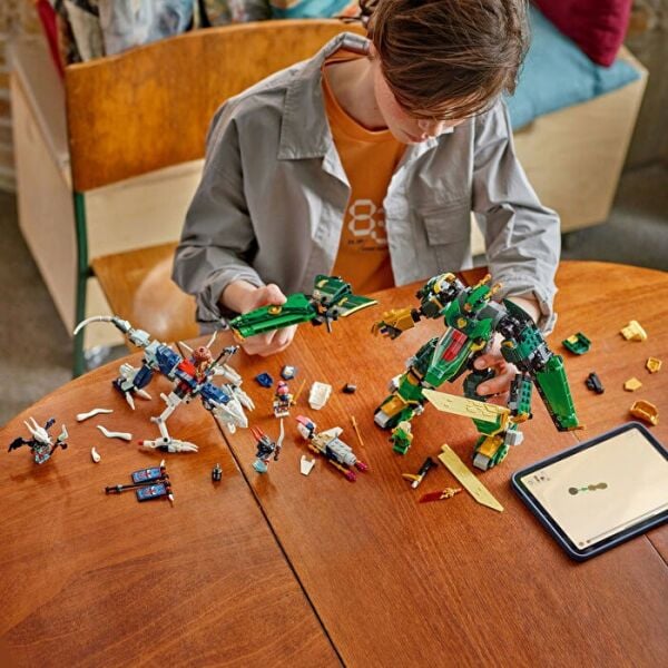 LEGO NİNJAGO LLOYDUN JET ROBOTU 1112 PRÇ