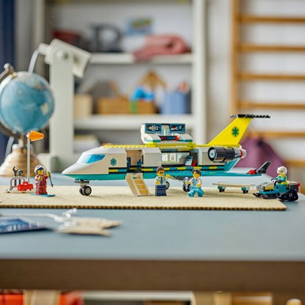 LEGO CİTY HELİKOPTER AMBULANS UÇAGI 403 PRÇ