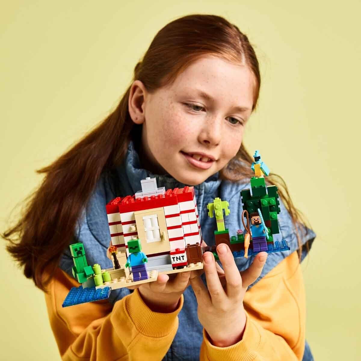 LEGO MİNECRAFT TNT ORMAN EVİ 287 PRÇ