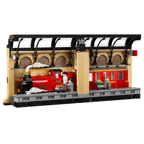 LEGO HARRY POTTER KİTAPLIK DEKORU HOGWART EKSPRESİ