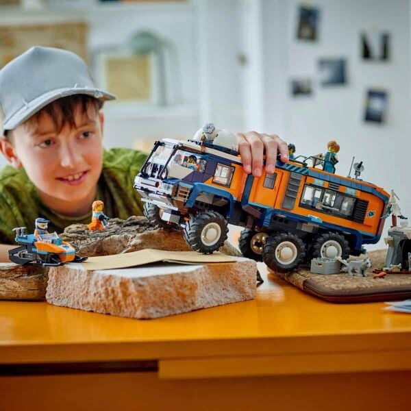 LEGO CITY KUTUP KEŞİF KAMYONU 1064 PRÇ