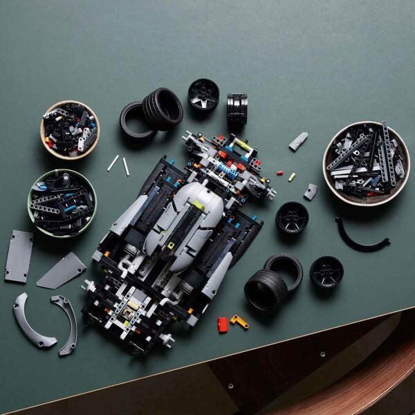 LEGO TECHNİC PEUGEOT 9X8