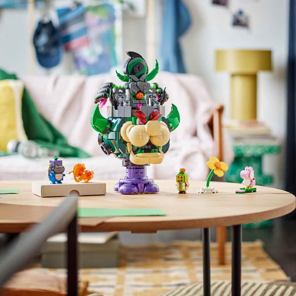 LEGO SUPER MARİO -PRİNCE FLORİAN VE CASTLE BOWSER 1251 PRÇ.+9 YAŞ