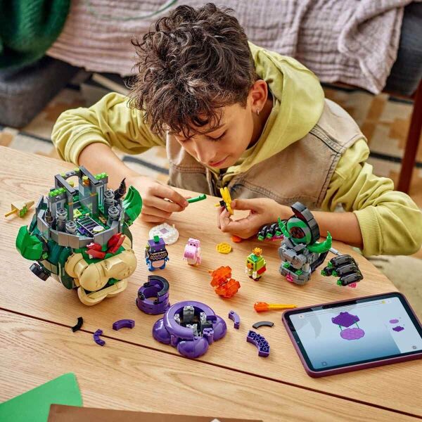 LEGO SUPER MARİO -PRİNCE FLORİAN VE CASTLE BOWSER 1251 PRÇ.+9 YAŞ