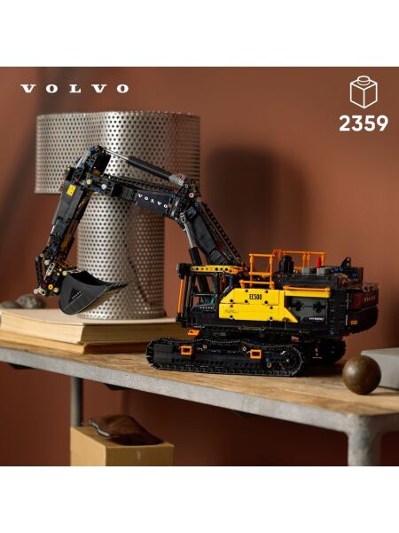 LEGO TECHNİC VOLVO EC500 HYBRİD EKSKAVATÖR 2359 PRÇ. +18 YAŞ