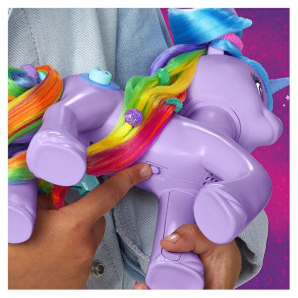 PONY IZZY MOONBOW GÖKKUŞAĞI STİLİ