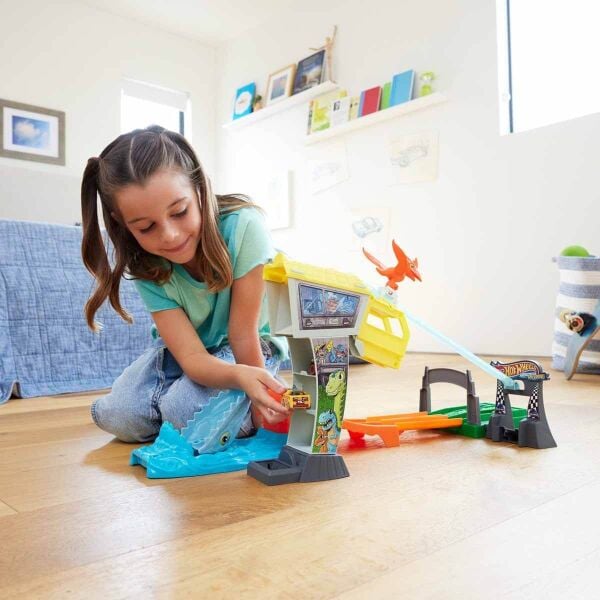 HW RACERVERSE JURASSIC PİST