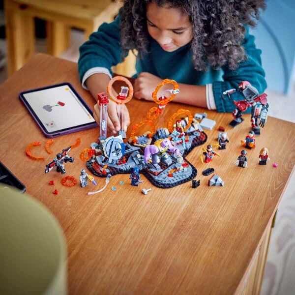 LEGO SUPER HEREOS AVENGERS SON SAVAŞ