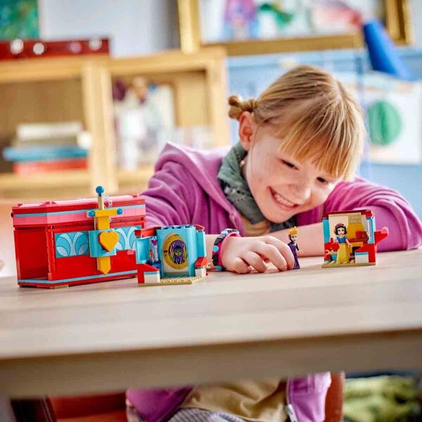 LEGO DISNEY PRENSES SNOW WHITES JEWERLY