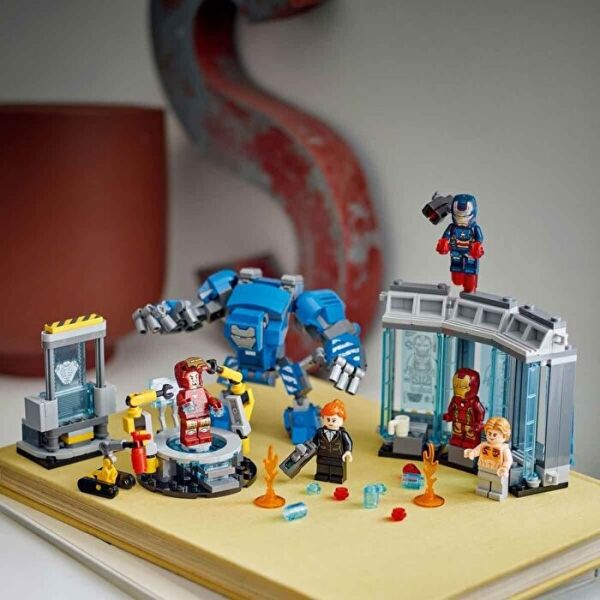 LEGO SUPER HEREOS IRON MAN LABARATUVAR