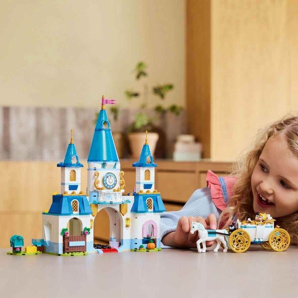 LEGO DISNEY SINDIRELLA ŞATO VE AT TAŞIYICI