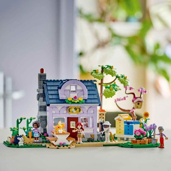 LEGO FRIENDS ARICILARIN EVİ ÇİÇEK BAHÇESİ