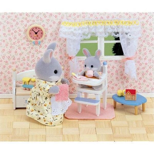 SYLVANIAN BEBEK MAMA SANDALYESİ