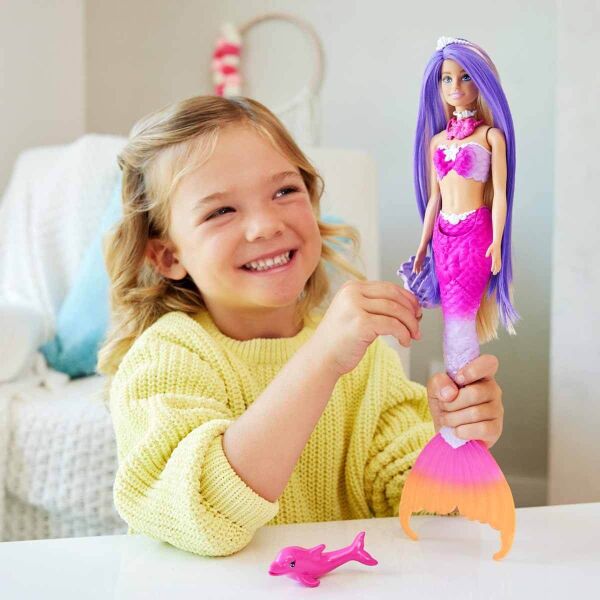 BARBIDE DREAMYPOYA RENK DEĞİŞTİREN BARBİE