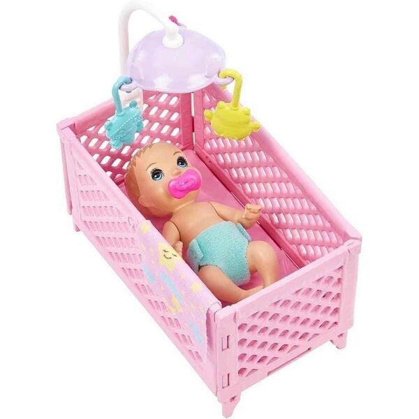 BARBİE SKIPPER BEBEK BAKICISI