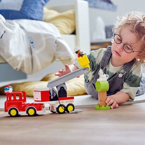 LEGO DUPLO İTFAİYE KAMYONU
