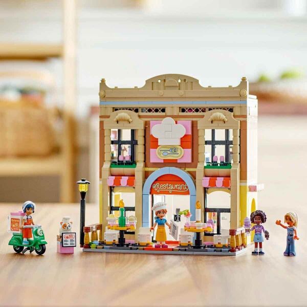LEGO FRIENDS RESTORAN VE AŞÇILIK OKULU