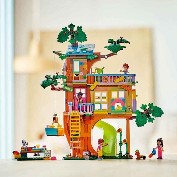 LEGO FRIENDS ARKADAŞLIK AĞAÇ EV BULUŞMA