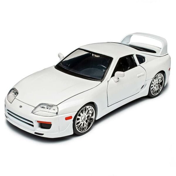 HIZLI VE ÖFKELİ 1995 TOYOTO SUPRA 1:24 19 CM
