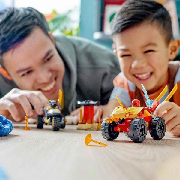 LEGO NİNJAGO KAİ VE RASIN ARABA VE MOTORSİKLET