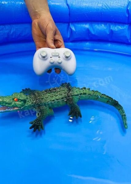 UK FF ŞARLI KUMANDALI ARABA