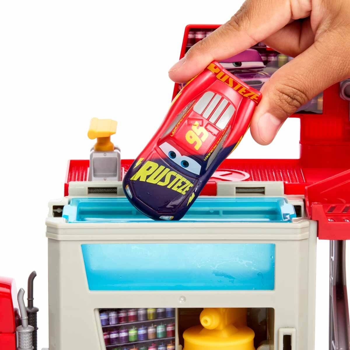 CARS MACK TIR RENK DEĞİŞİTİREN OYUN SETİ
