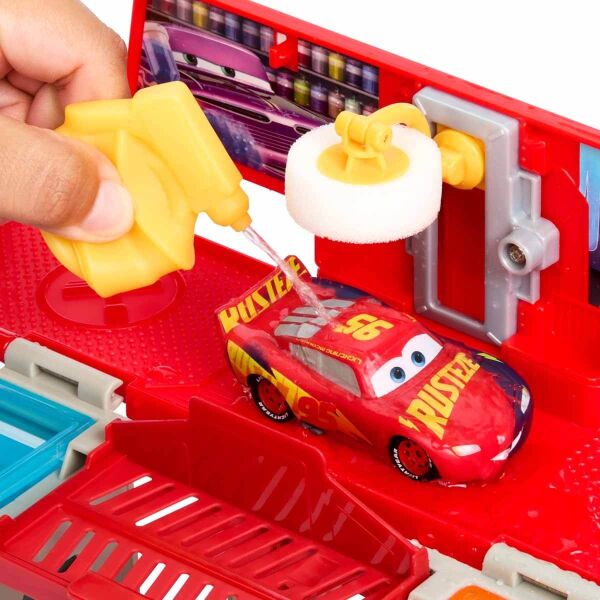 CARS MACK TIR RENK DEĞİŞİTİREN OYUN SETİ