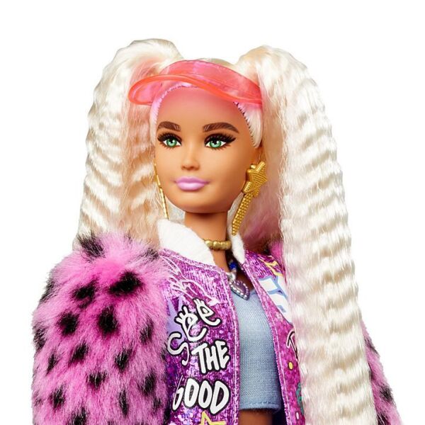 BARBİE EXTRA PEMBE ŞAPKALI