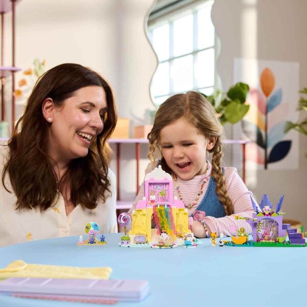 LEGO DUPLO GABBY TATLI ŞEKERLEME DAĞI VE KEDİ BAHÇESİ