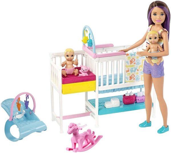 BARBİE BEBEK BAKICISI OYUN SETİ