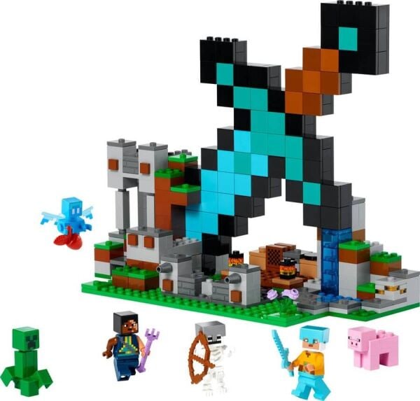 LEGO MİNECRAFT KILIÇ ÜS