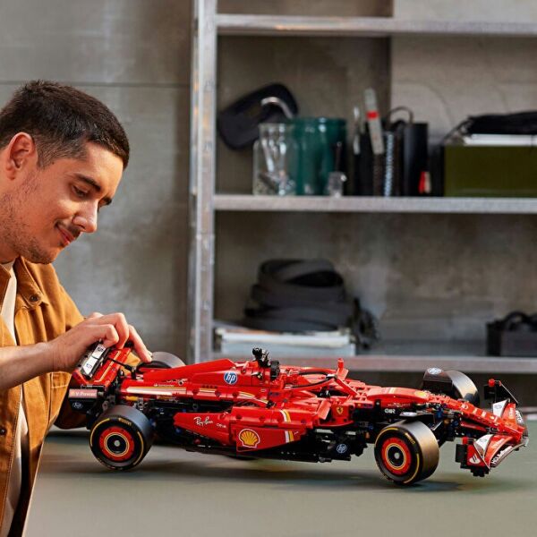 LEGO TECHNİC FERRARİ