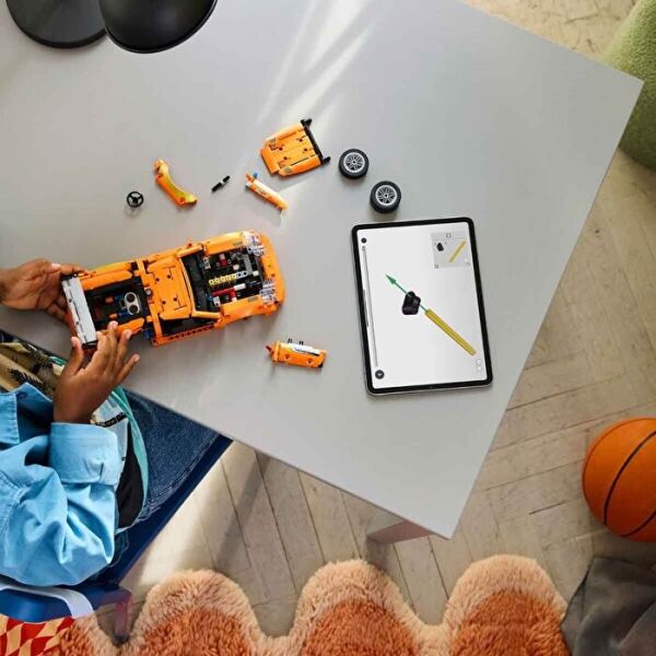 LEGO TECHİC FAST AND FURİOUS TOYOTA SUPRA